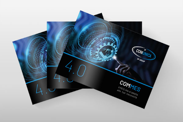 comunica-copertina-brochure-aziendale-multipagina-per-azienda-nel-settore-sotware