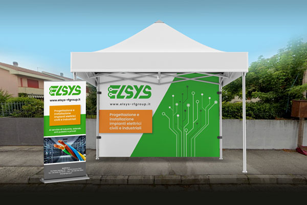 gazebo con roll-up a bordo strada per evento locale